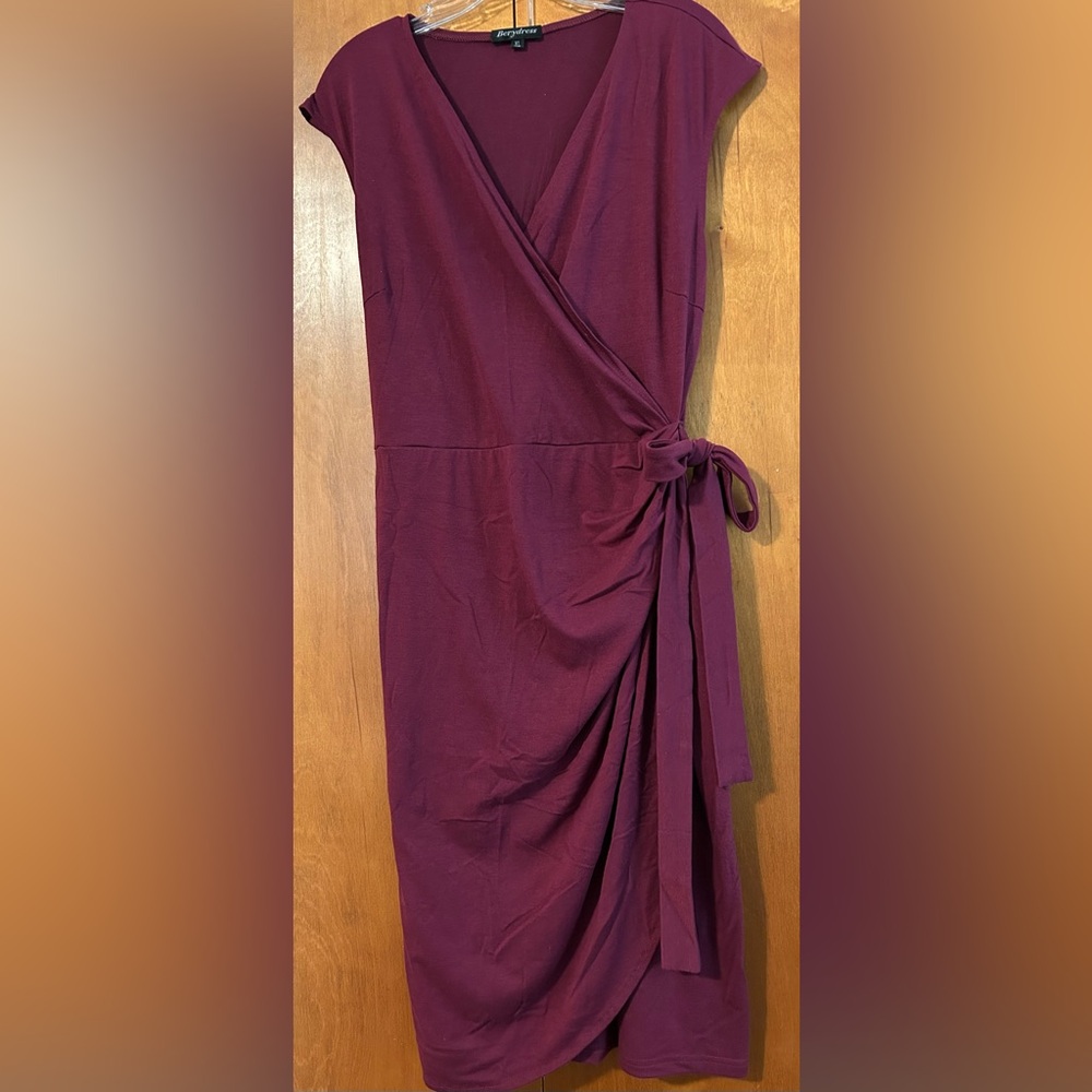 Elegant Burgundy Wrap Dress by Berydress